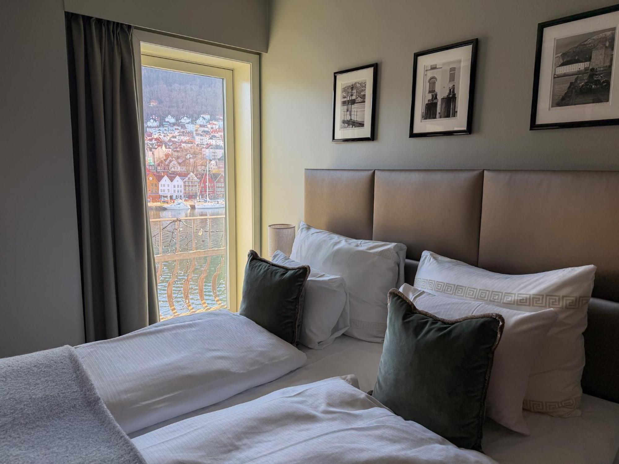 Double or Twin Room Sea View,1765574303:JPEG